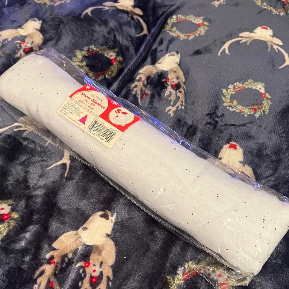 Vintage Glitter Snow Blanket - White